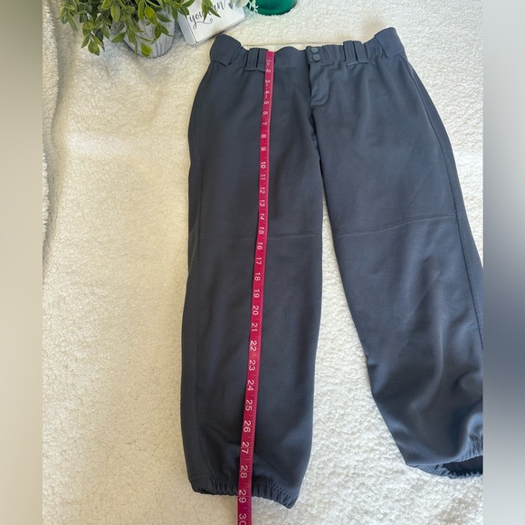 Women’s Intensity softball pants. Size Medium. - Picture 4 of 7